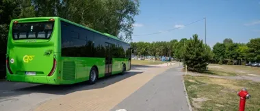 Wakacyjne autobusy dowiozą nad Zalew Żółtańce. Jest 15 kursów dziennie