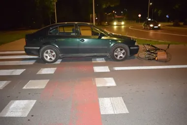 Potrącenie 70-letniej rowerzystki w Chełmie. Policja ustala przebieg